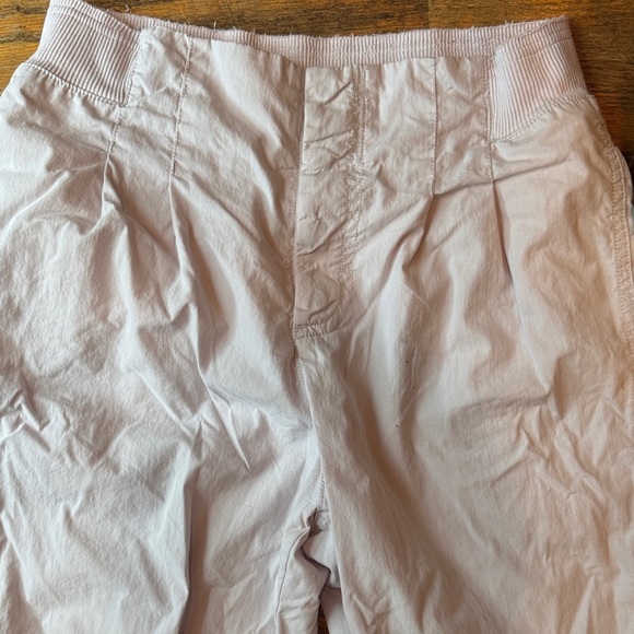 Free People Movement| ‘Mesmerize Me’ Relaxed Lightweight Low Rise Cargo Jogger - Picture 8 of 11